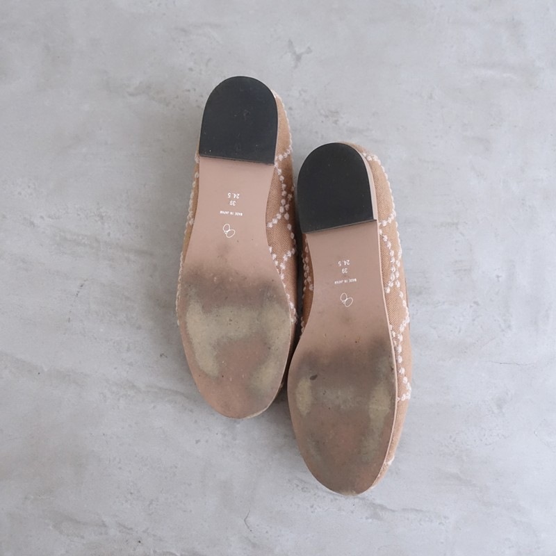 �ߥʥڥ�ۥͥ� mina perhonen tambourine aina ����åݥ󥷥塼�� 39/24.5/24.5  39/24.5 (sh10-2603-178)��32D62��
