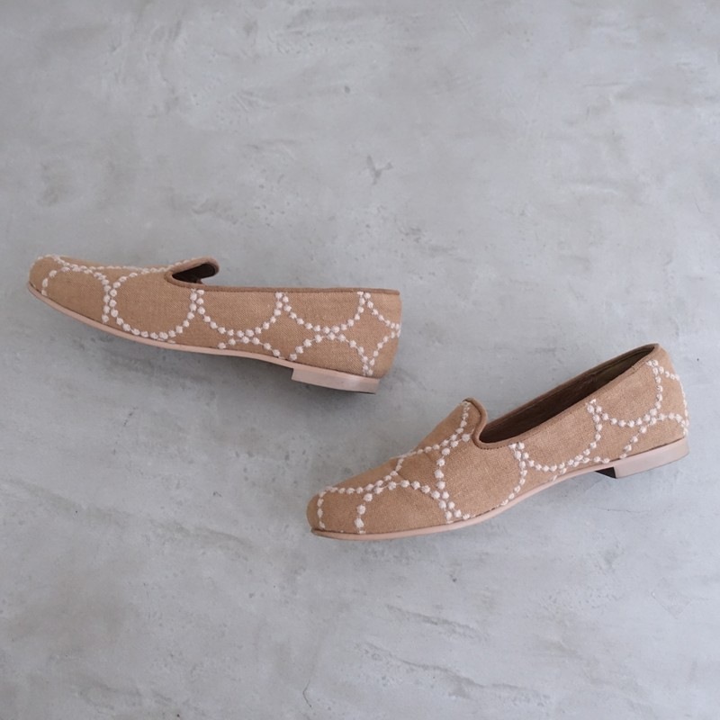 �ߥʥڥ�ۥͥ� mina perhonen tambourine aina ����åݥ󥷥塼�� 39/24.5/24.5  39/24.5 (sh10-2603-178)��32D62��