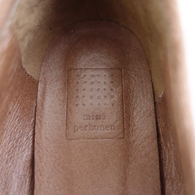 �ߥʥڥ�ۥͥ� mina perhonen tambourine aina ����åݥ󥷥塼�� 39/24.5/24.5  39/24.5 (sh10-2603-178)��32D62��