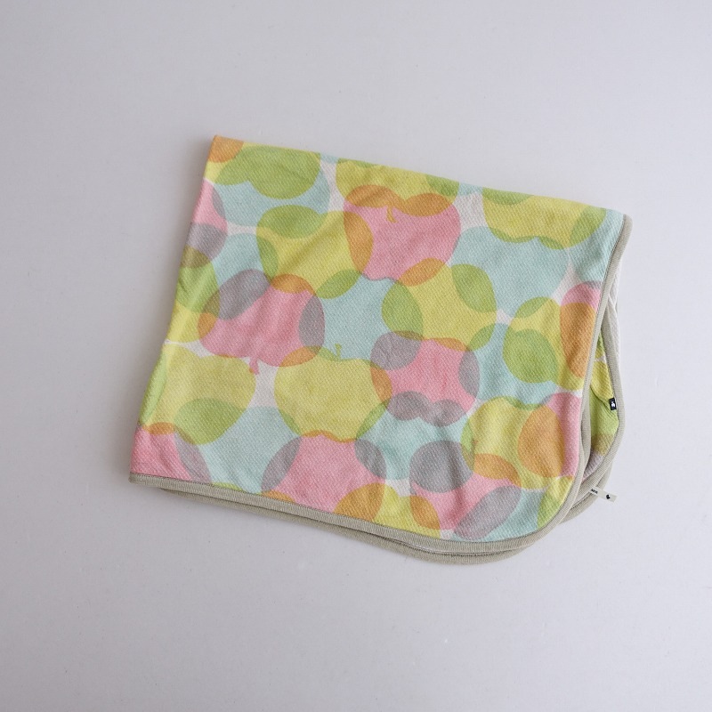 新品 ミナペルホネン minaperhonen おくるみ ミナペルホネン&frasl;mina perhonen]62×66cm位 ブランケット&frasl;おくるみ