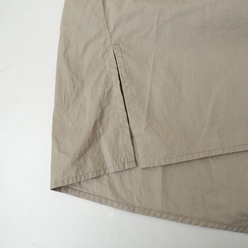 ��̤����/���1.2���ۥ��饷&�ȥ�åץ��ѥ֥�å��� KURASHI & Trips PUBLISHING ��ڻҤ���ȤĤ��ä�2way�ȥåץ�  M (33-2601-487)��81B62��