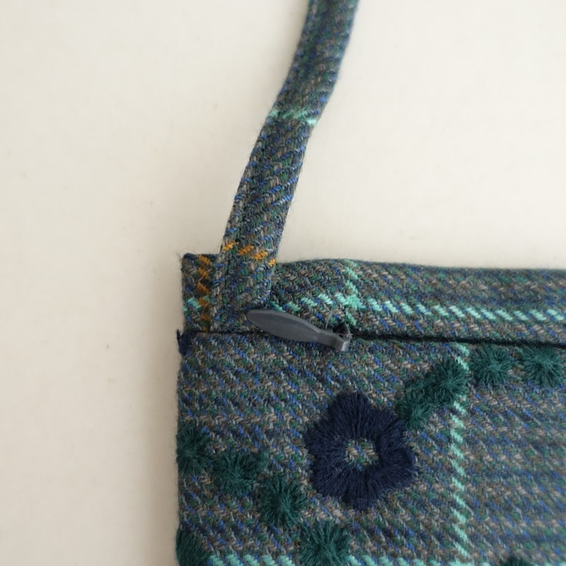 ������/2024AW�ۥߥʥڥ�ۥͥ� mina perhonen flower leap pocket bag �ݥ��åȥХå�   (ba7-2510-222)��41K52��