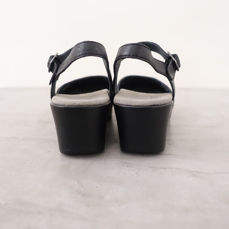 ������/���2.7���ۥ��󥹥� DANSKO SAM soft full grain ���ȥ�åץ��塼�� 38/24  38 (sh10-2603-105)��81D62��