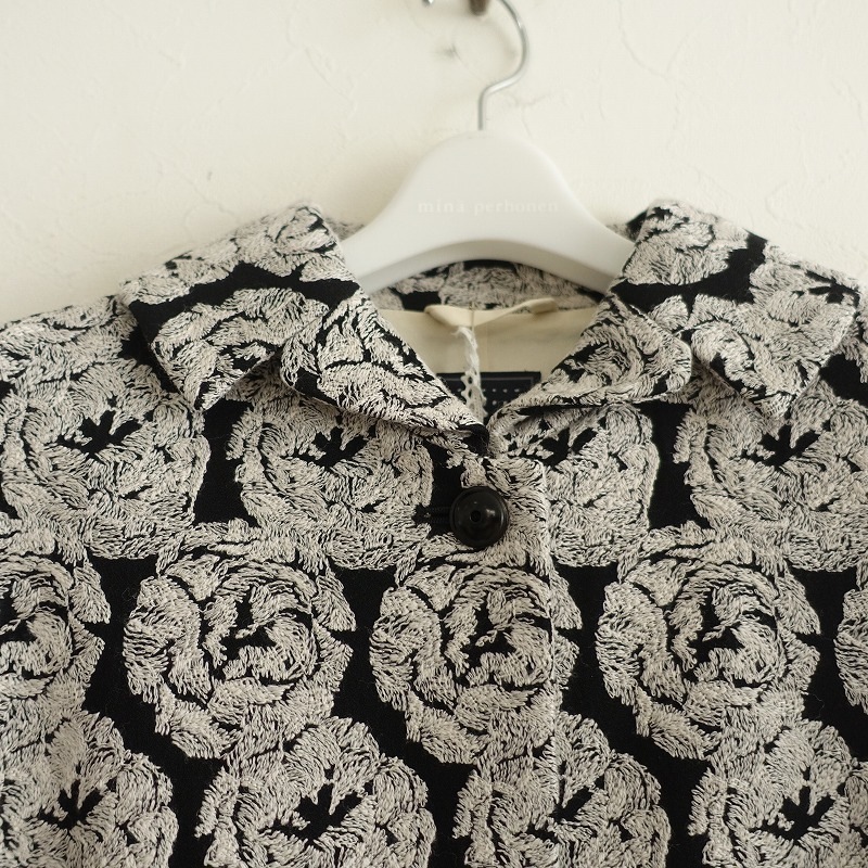 mina perhonen ミナペルホネン flair 刺繍 ウール コート mina perhonen ミナペルホネン flair 刺繍 ウール コート 2022-2023