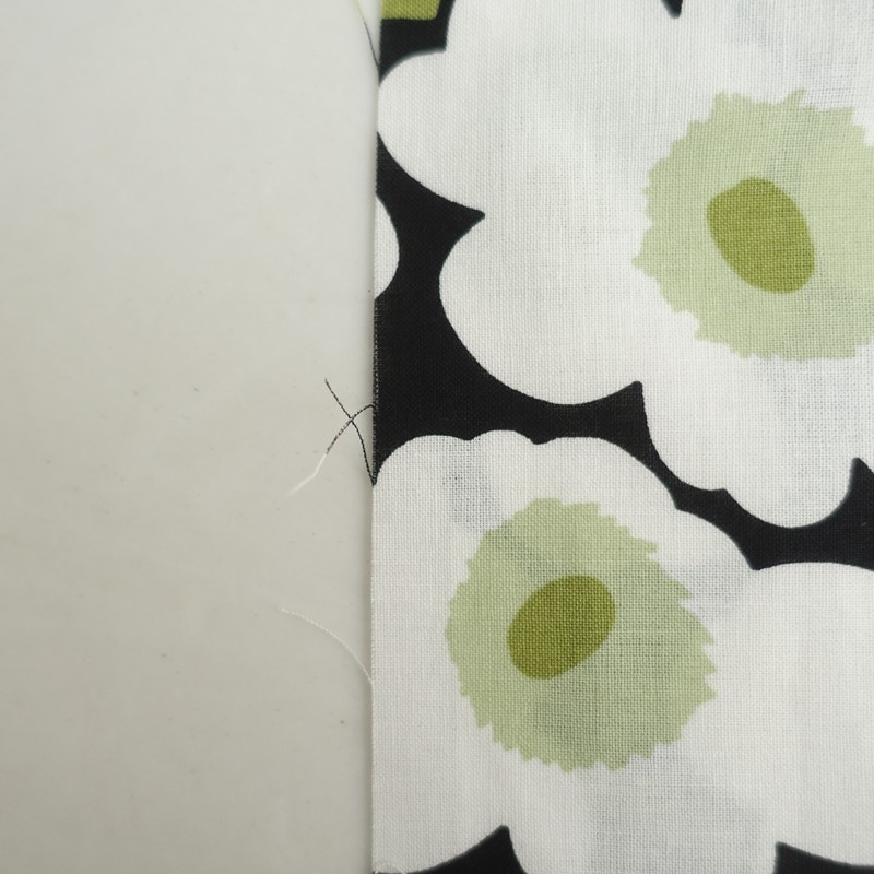 �����1.7���ۥޥ��å� marimekko MINI UNIKKO �ե��֥�å� 140��200cm   (fa10-2512-162)��82C62��
