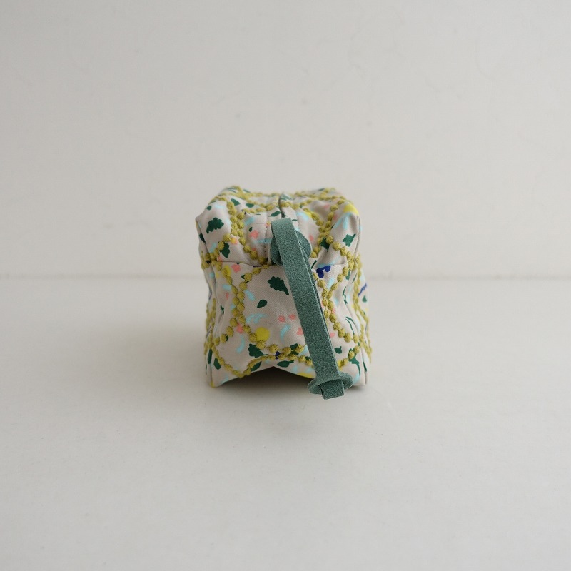 【美品】ミナペルホネン mina perhonen tambourine piccolo pacco pouch (ac872406119