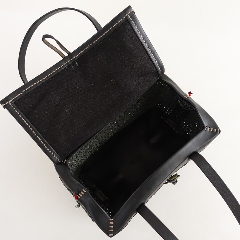 ��̤���ѡۥ���꡼�������� �� �ߥʥڥ�ۥͥ� HENRY CUIR �� mina perhonen BRUNCH �쥶����å���Хå� land theater   (ba31-2512-74)��40A62��