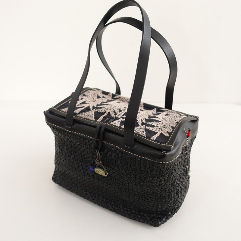 ��̤���ѡۥ���꡼�������� �� �ߥʥڥ�ۥͥ� HENRY CUIR �� mina perhonen BRUNCH �쥶����å���Хå� land theater   (ba31-2512-74)��40A62��