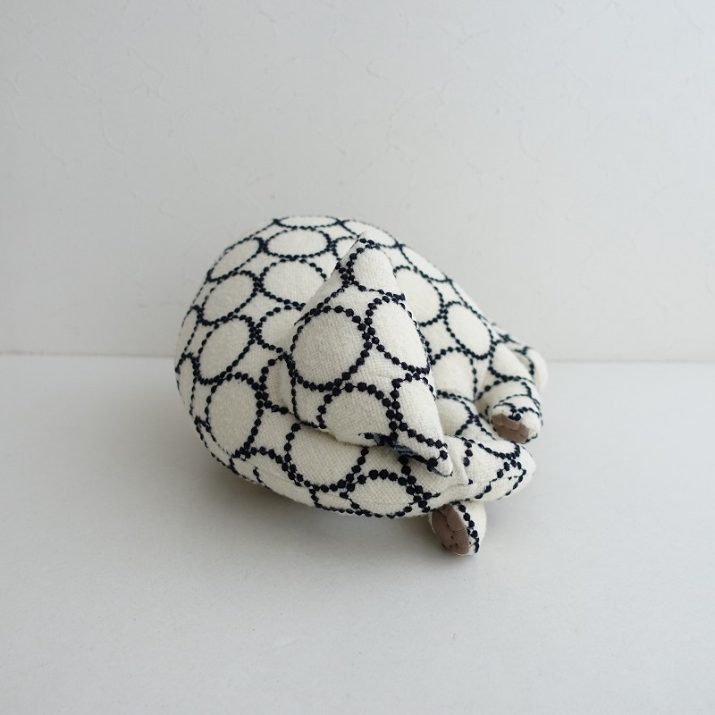 2.7ۥߥʥڥۥͥ mina perhonen tambourine necco cushion ͤå   (ac84-2504-64)02E52