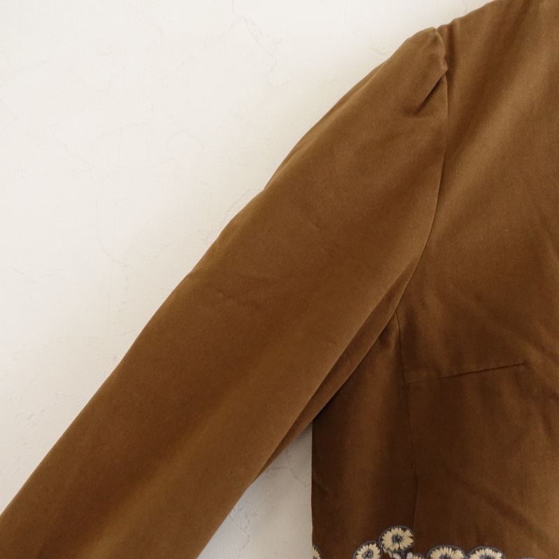 ミナペルホネン mina perhonen peacock 刺しゅうジップアップ