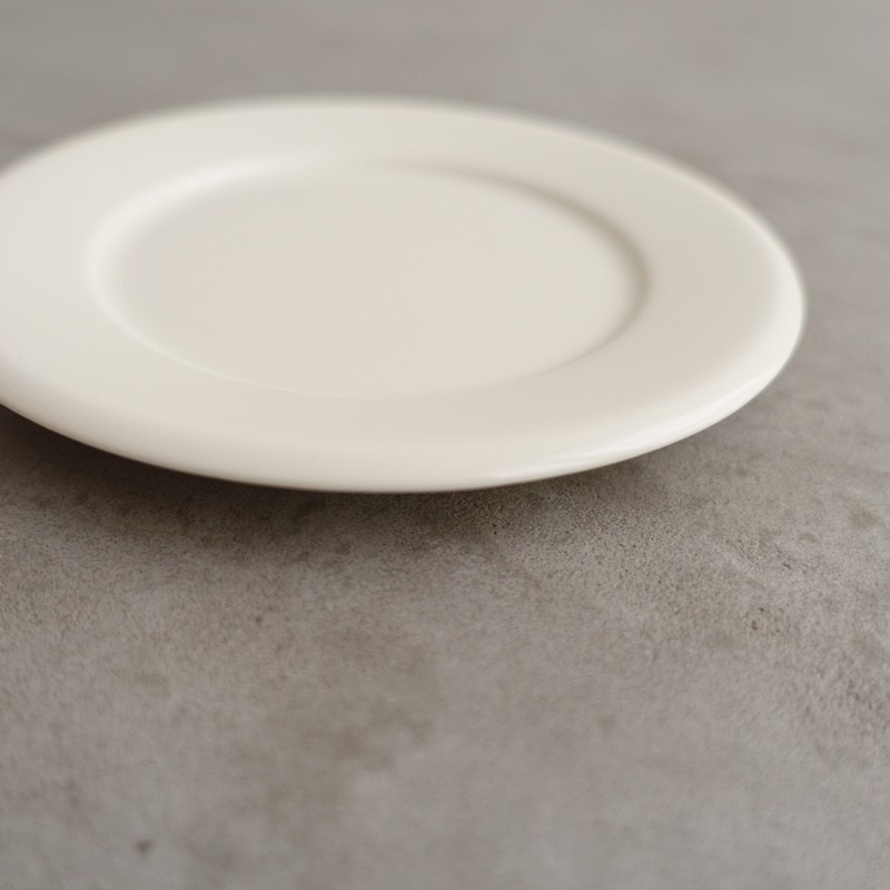 ���̲�������/���å��� iittala EGO �ץ졼�� 12�� �ۥ磻��   (wa5-2603-12)��40F62��