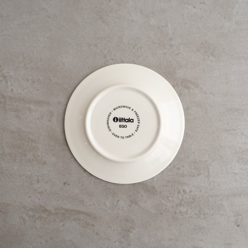 ���̲�������/���å��� iittala EGO �ץ졼�� 12�� �ۥ磻��   (wa5-2603-12)��40F62��