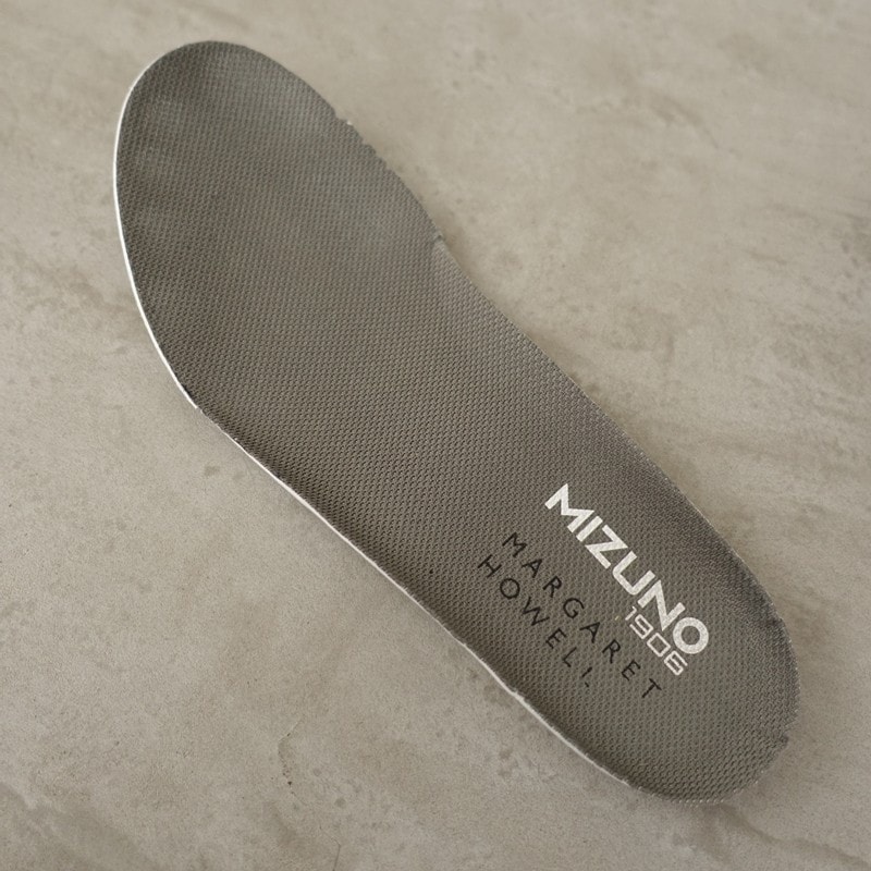 �����2���ۥߥ��Ρߥޡ�����åȥϥ����� MIZUNO��MARGARET HOWELL MIZUNO MR1 ���ˡ����� US5.5/UK4.5/EU37/BRA35/JP23.5/23  US5.5/UK4.5/EU37/BRA35/JP23.5 (sh10-2603-26)��82C62��