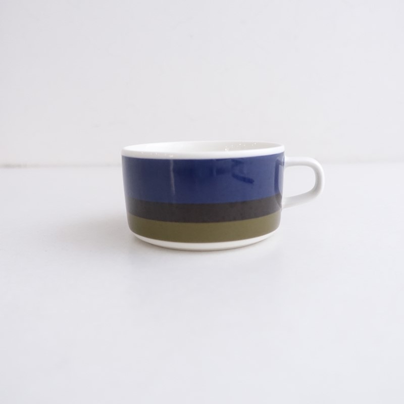 ���̲��ۥޥ��å� marimekko HENNIKA �إ�˥� �����ץ��å�   (wa23-2603-93)��30F62��