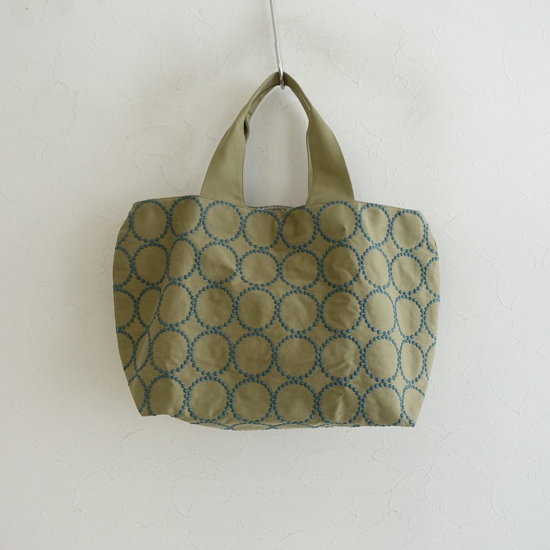 1_000000261650.jpg?1717291583