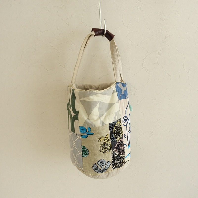 ミナペルホネン バケットバッグ バケツ型トート リバティ生地 スリーピングローズ ミナペルホネン バケットバッグ バケツ型トート リバティ生地