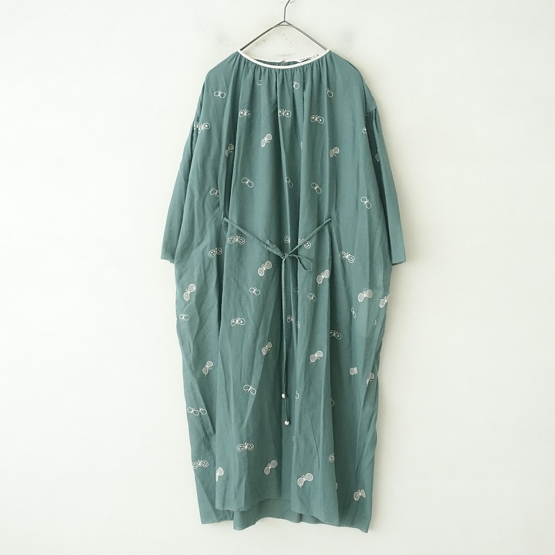美品/定価5.9万】ミナペルホネン mina perhonen choucho 刺しゅう
