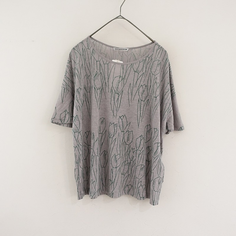 定価7.7万】ミナペルホネン mina perhonen *tulipani ノースリーブ 