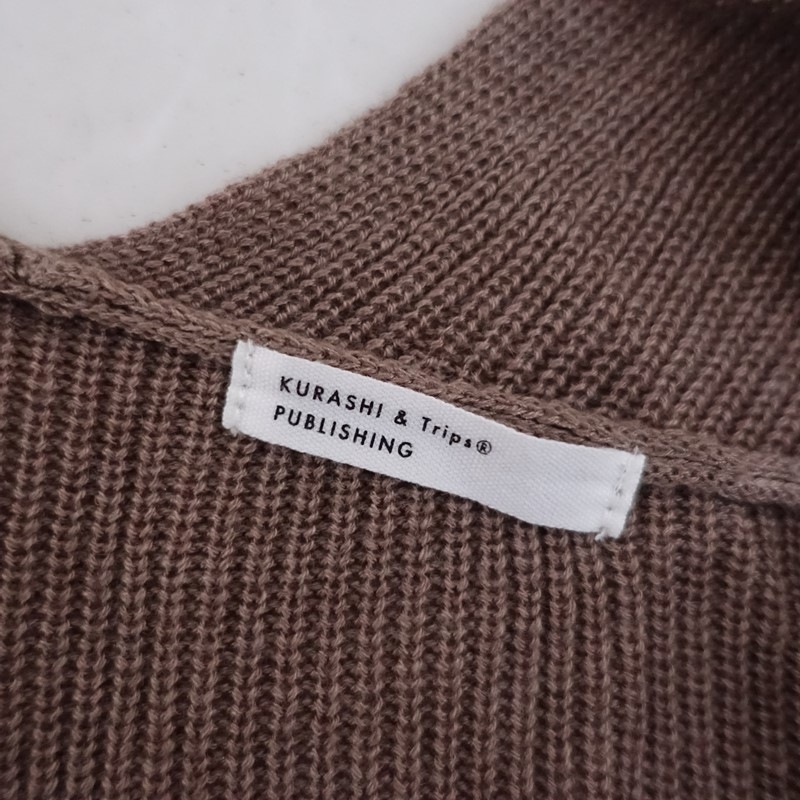 ���1.2��/���饷&�ȥ�åץ��ѥ֥�å��� KURASHI & Trips PUBLISHING ����ѤޤǤ��������� ���餫�ɥ졼�פΥ��󥰥����ǥ�����   (33-2510-676)��32K52��