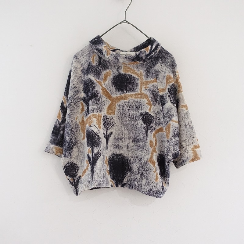 ミナペルホネン mina perhonen scent カシミヤプリントロールネック  