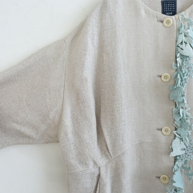 ミナペルホネン forest paradise ダウンベスト サイズ38 ミナペルホネン forest paradise ダウンベスト サイズ38 - メルカリ