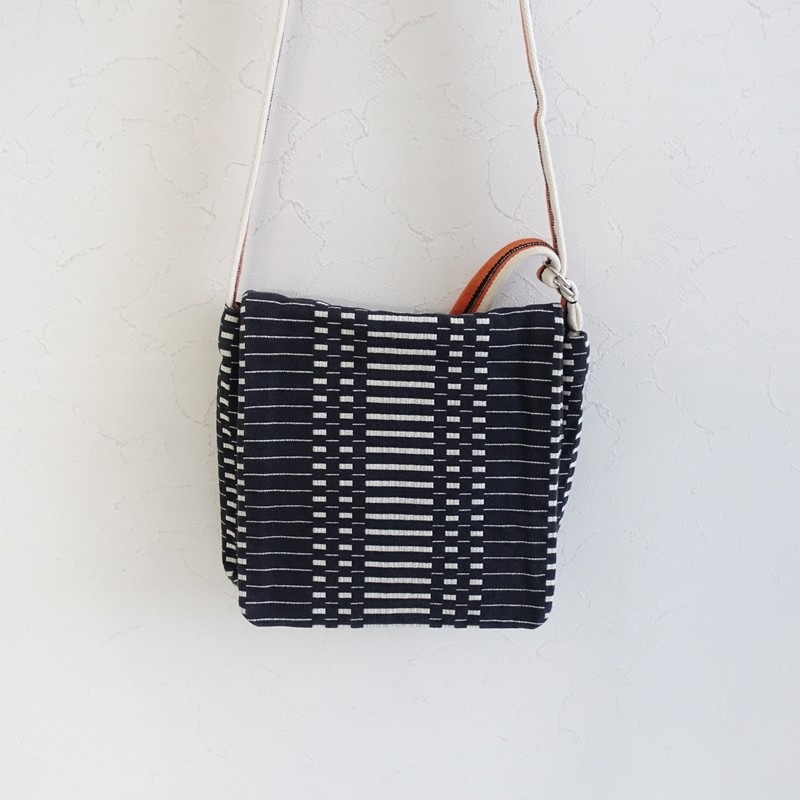 �����2.9���ۥ�ϥ�ʥ��ꥯ���� Johanna Gullichsen Viktor bag   (ba30-2602-107)��20E62��