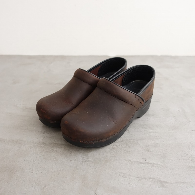 美品 ダンスコ サボサンダル ブラウン 定価3万】ダンスコ DANSKO PROFESSIONAL サボサンダル 36/23 36