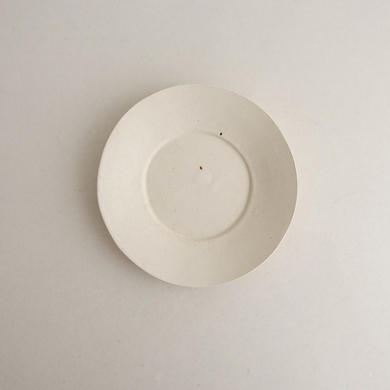 井山三希子 オーバルプレート 白 井山三希子 さん オーバルプレート 丸