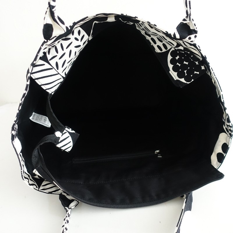 �ޥ��å� marimekko kompotti �ȡ��ȥХå�   (ba7-2606-243)��10H62��
