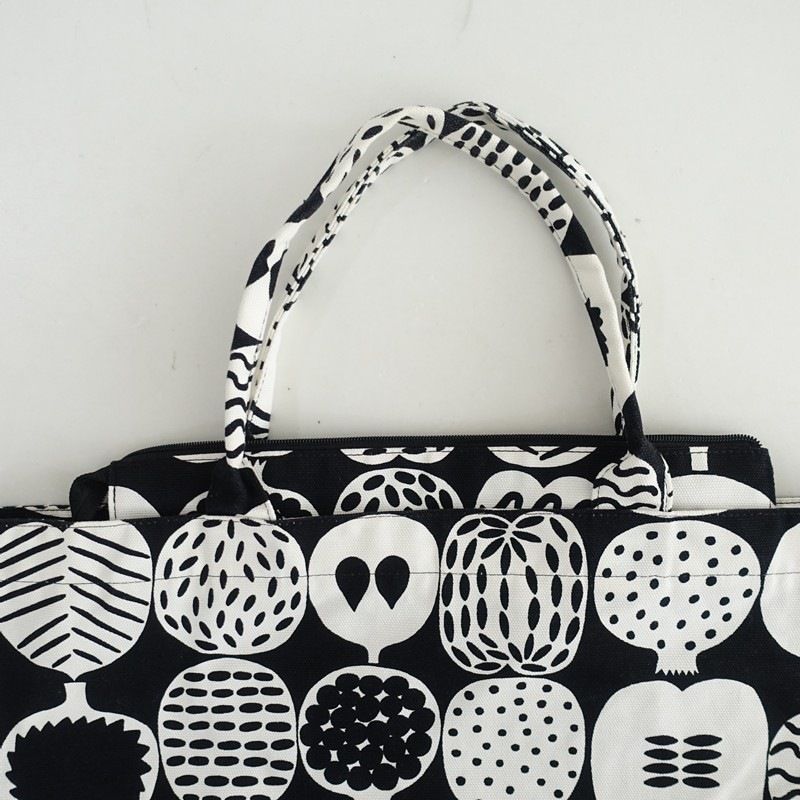 �ޥ��å� marimekko kompotti �ȡ��ȥХå�   (ba7-2606-243)��10H62��