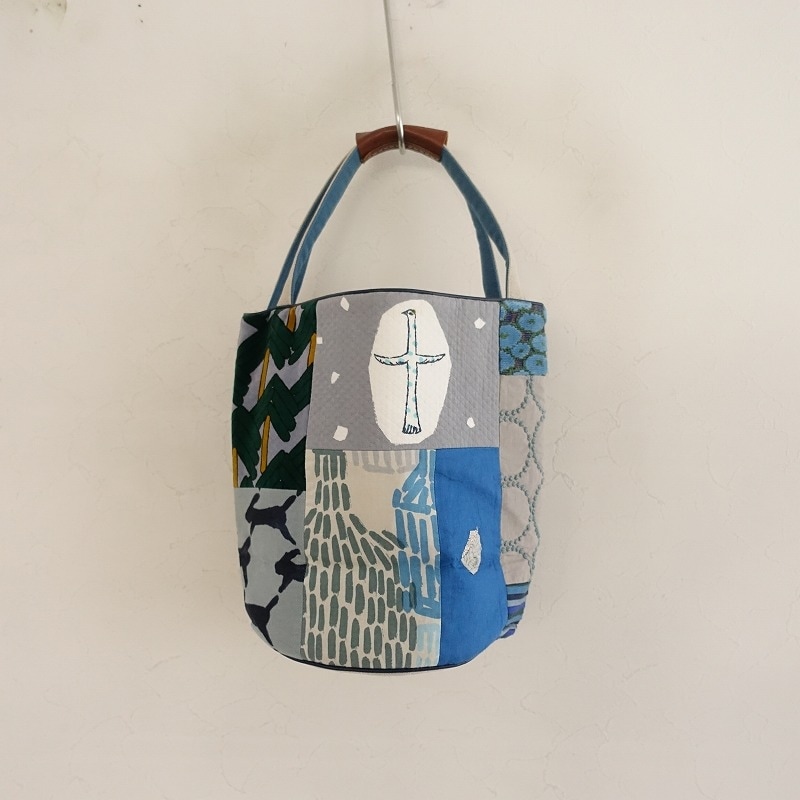 ミナペルホネン mina perhonen bucket bag (ba7-2410-131)【72K42