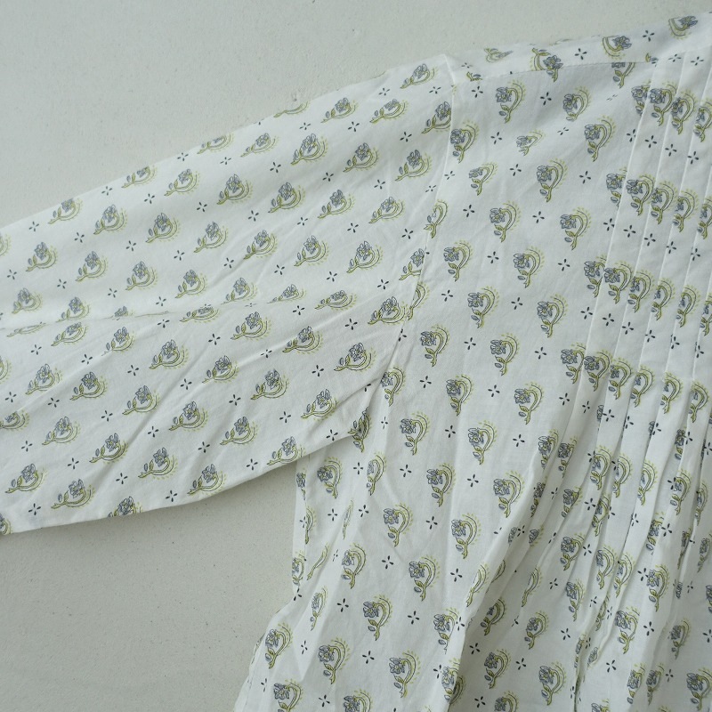 ʡۥƥåȥեӥ㥹 s.t.closet frabjous ץسå֥饦  - (25-2508-689)92I52