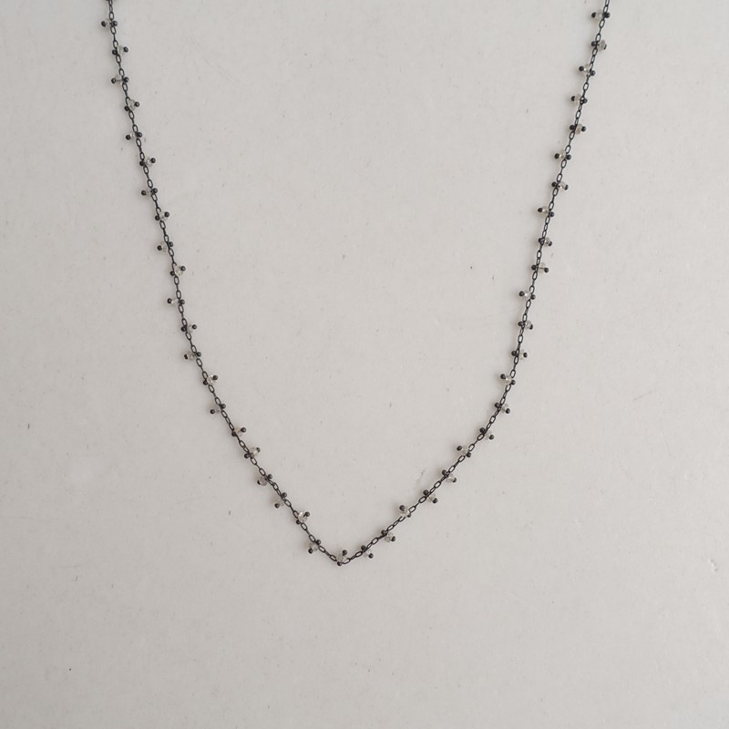 ��ARTS&SCIENCE�����ۥƥ󥵥�����ɥ��󥰥� TENTHOUSANDTHINGS white sapphires�ͥå��쥹   (kac30-2601-32)��02D62��