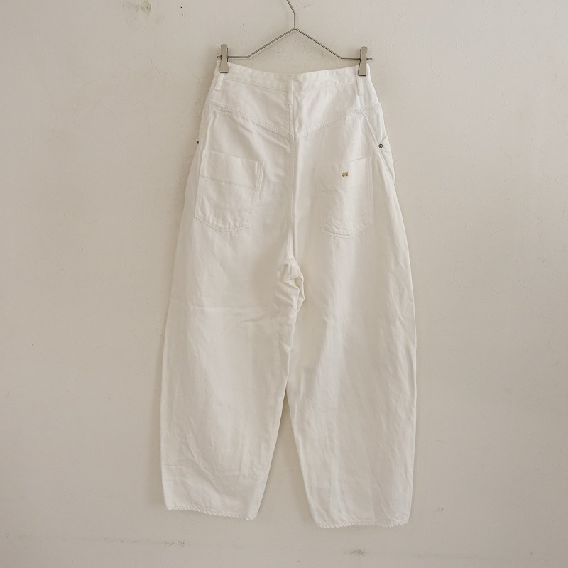 未使用 タグ付き ミナペルホネン always デニムパンツ サイズ34 未使用 タグ付き ミナペルホネン always デニムパンツ サイズ34 中古