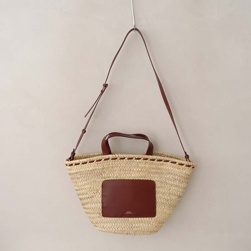 ��̤����/���4.6���ۥ����ڡ����� A.P.C. PANIER ZOE SMALL �����Хå�   (ba30-2604-217)��31E62��