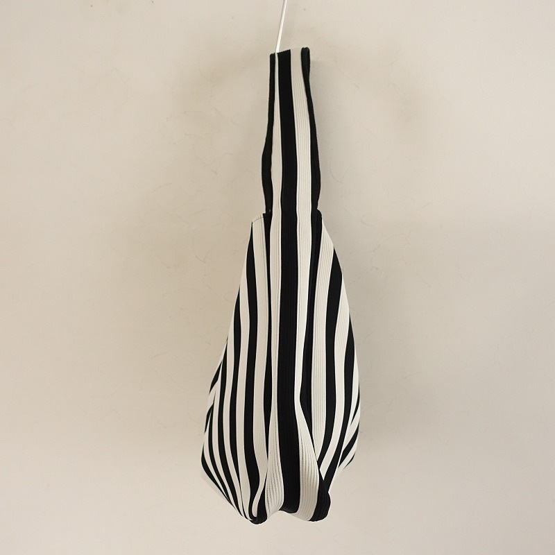 ��2025SS/����/���2.9���ۥޥ��å� marimekko Knitted Bag Large Merirosvo   (ba11-2510-42)��40K52��