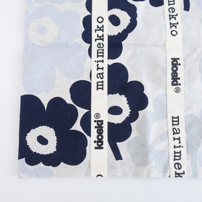 ���̲������ܸ���/���1.9��/�ޥ��å� marimekko Kioski Carrier Midi Unikko �ȡ��ȥХå�   (ba30-2604-353)��11F62��