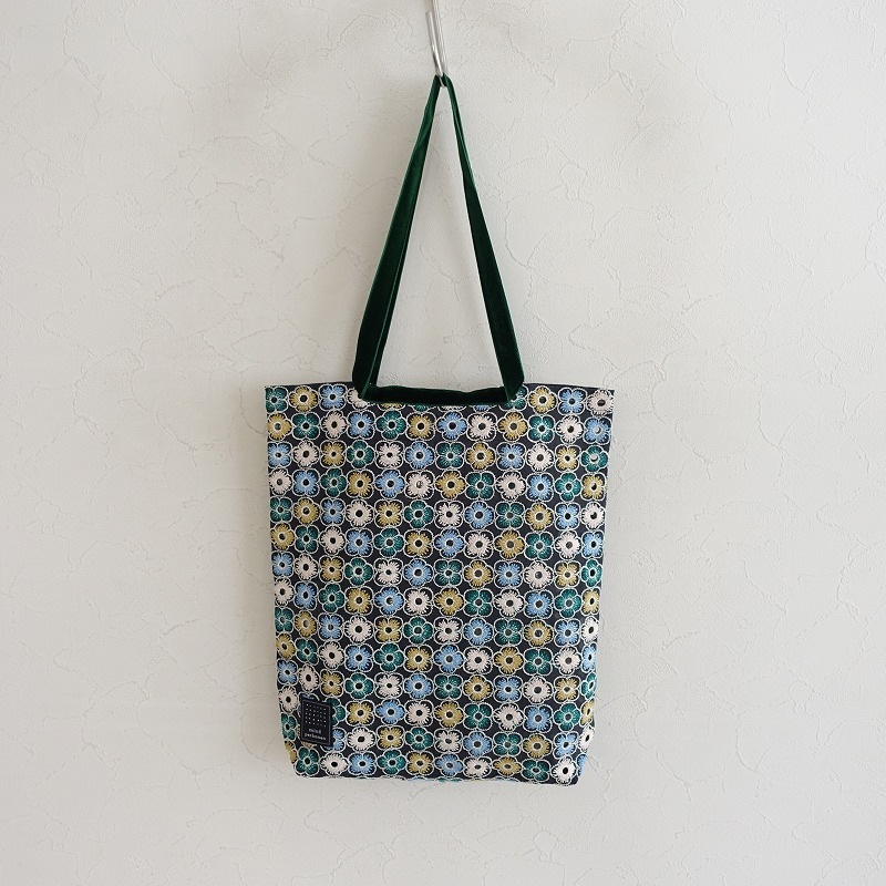 未使用/定価1.1万】2024SS/ミナペルホネン mina perhonen piha トート 