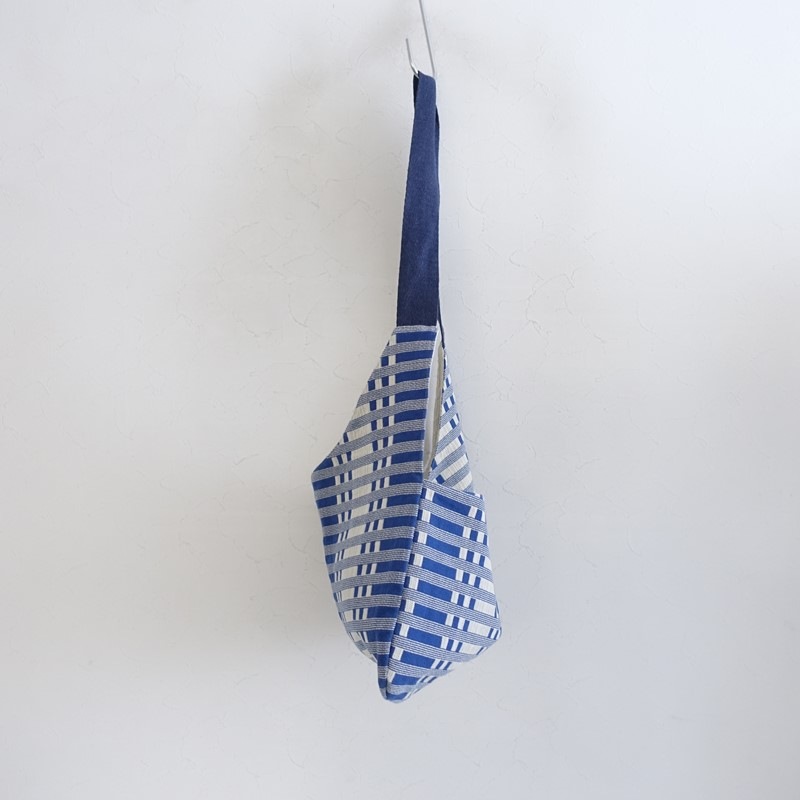������/���2.5���ۥ�ϥ�ʥ��ꥯ���� Johanna Gullichsen Body bag   (ba31-2601-121)��20E62��