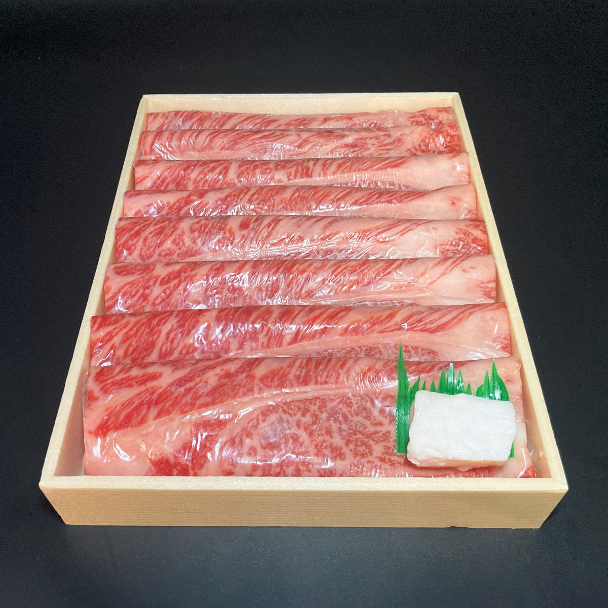 贈答用　黒毛和牛　釀正肉　宝千深喜 肩ロースすき焼き用 400g