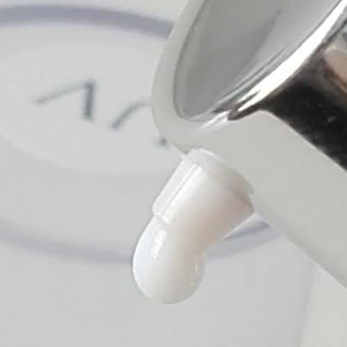 プラズマプラセンタUV 30ml（日焼け止め）