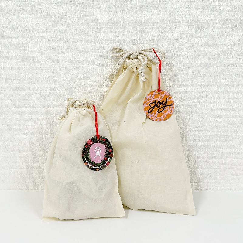 Holiday Gift Wrapping