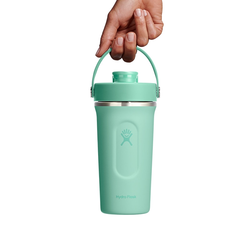 24 oz Insulated Shaker Bottle