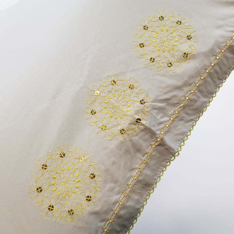 遮熱&遮光　ターキッシュフラワー刺繍　晴雨兼用3段折りたたみ傘　裏黒　コーティング