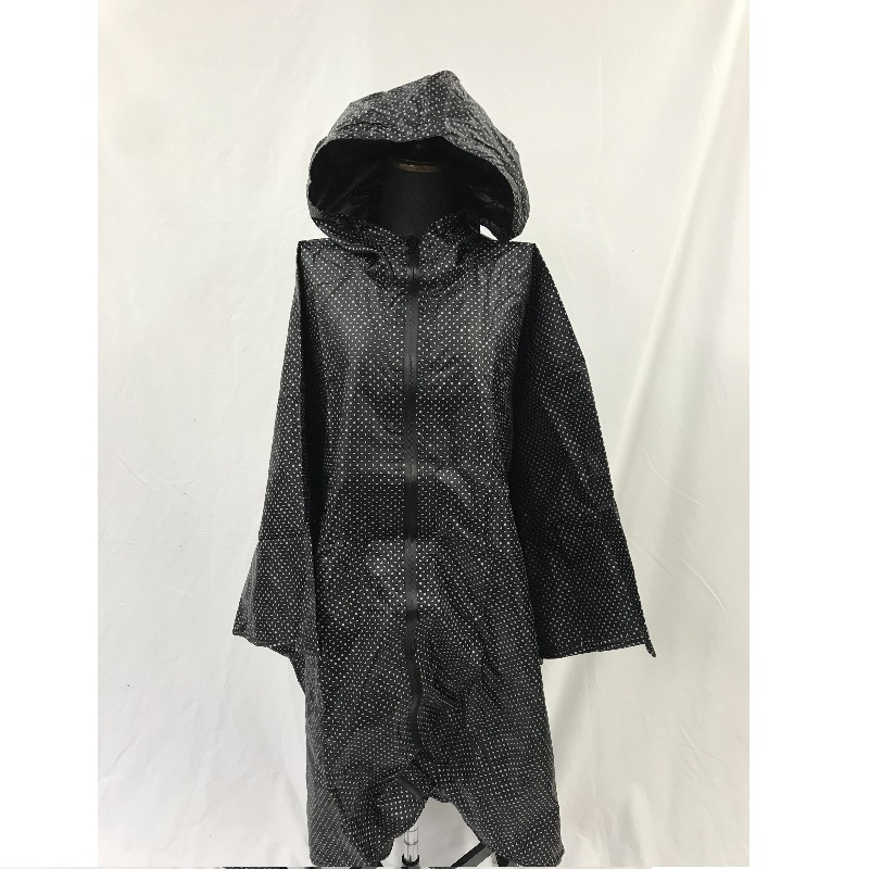 赤い羽根共同募金　募金百貨店プロジェクト【防災避難着】全身反射プリント　レインポンチョ【受注停止】