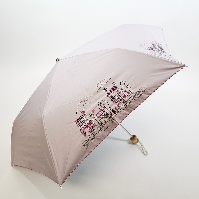 遮熱&遮光　フレンチヴィレッジビュー刺繍　晴雨兼用3段折りたたみ傘　裏黒　コーティング