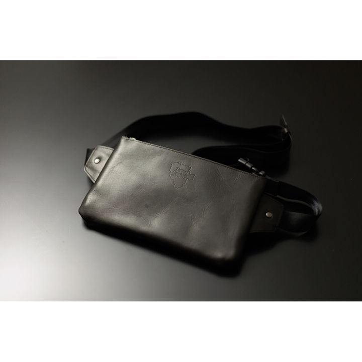 Tajima Cowhide　サコッシュ