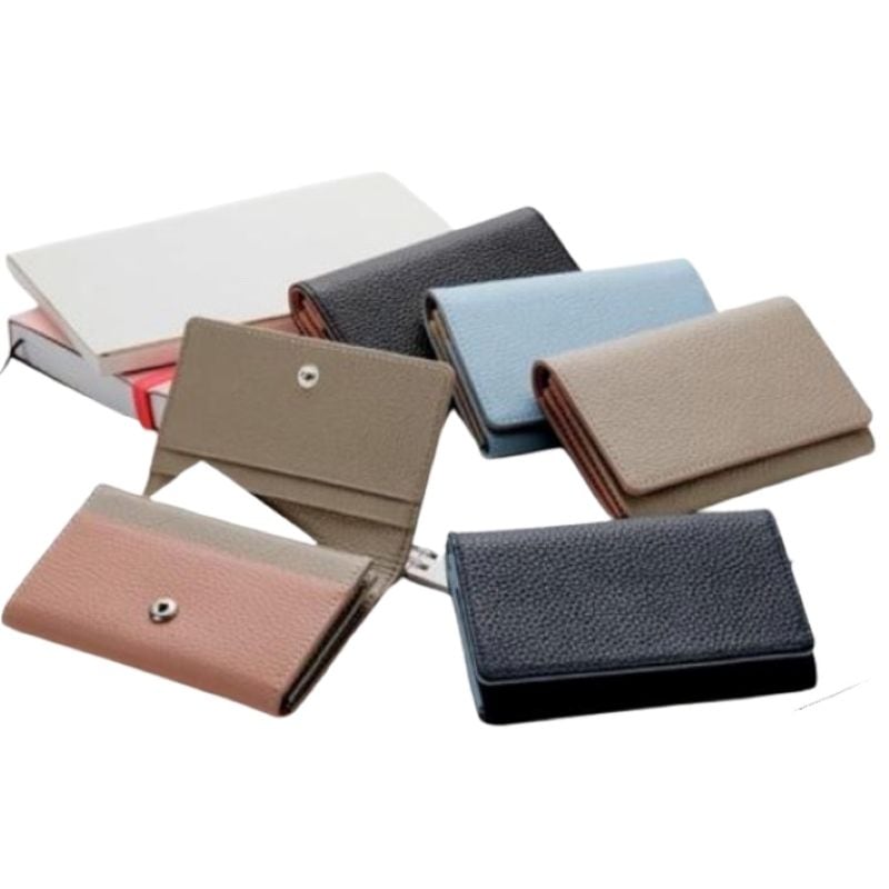 『マガザン・ドゥ・キュイール』　オリジナル名刺入れ