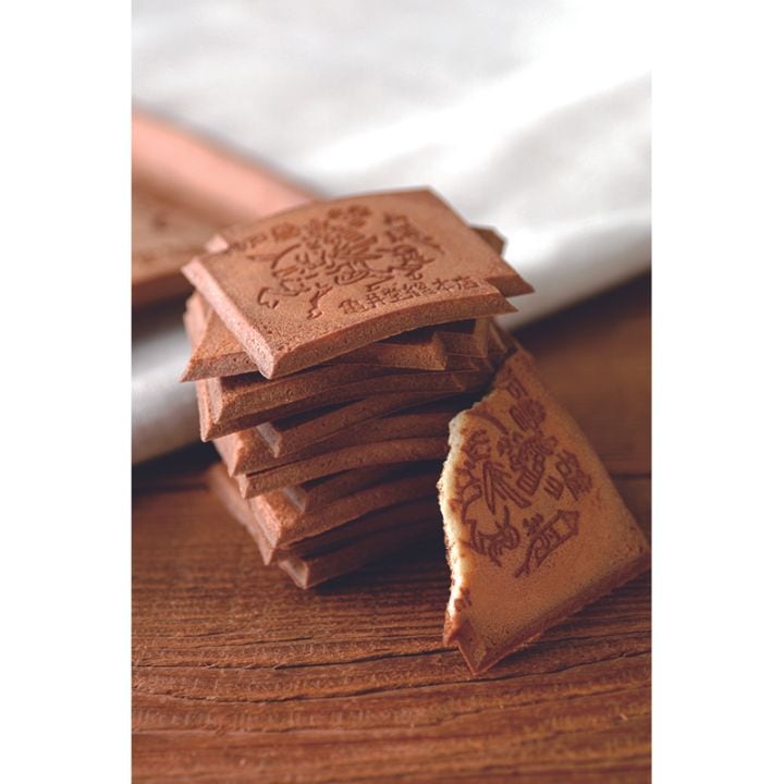 瓦せんべい【小瓦】12枚箱入（2枚 X 6包）