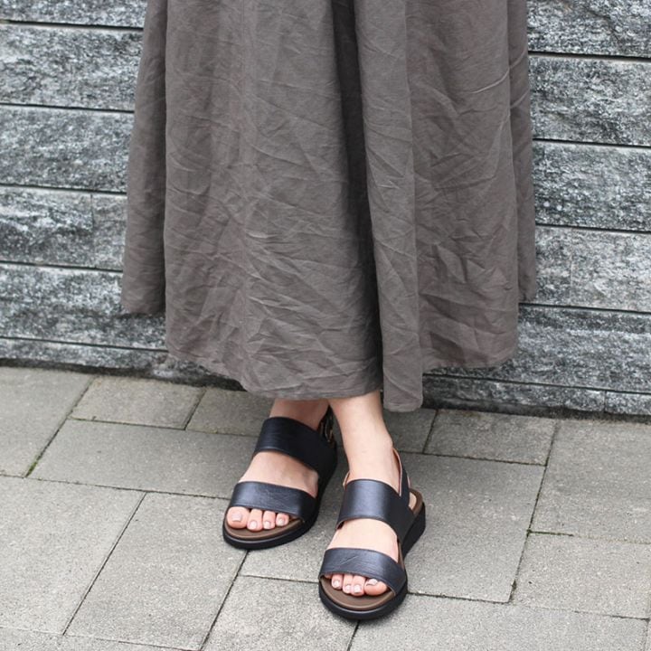 軽量2本ベルトサンダル（Ａ7015）